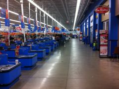 walmart supercenter 1801 belle isle blvd oklahoma city ok 73118,Location and Accessibility